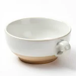 Elegant White Ceramic Cat Bowl with Modern Handle Design - 3